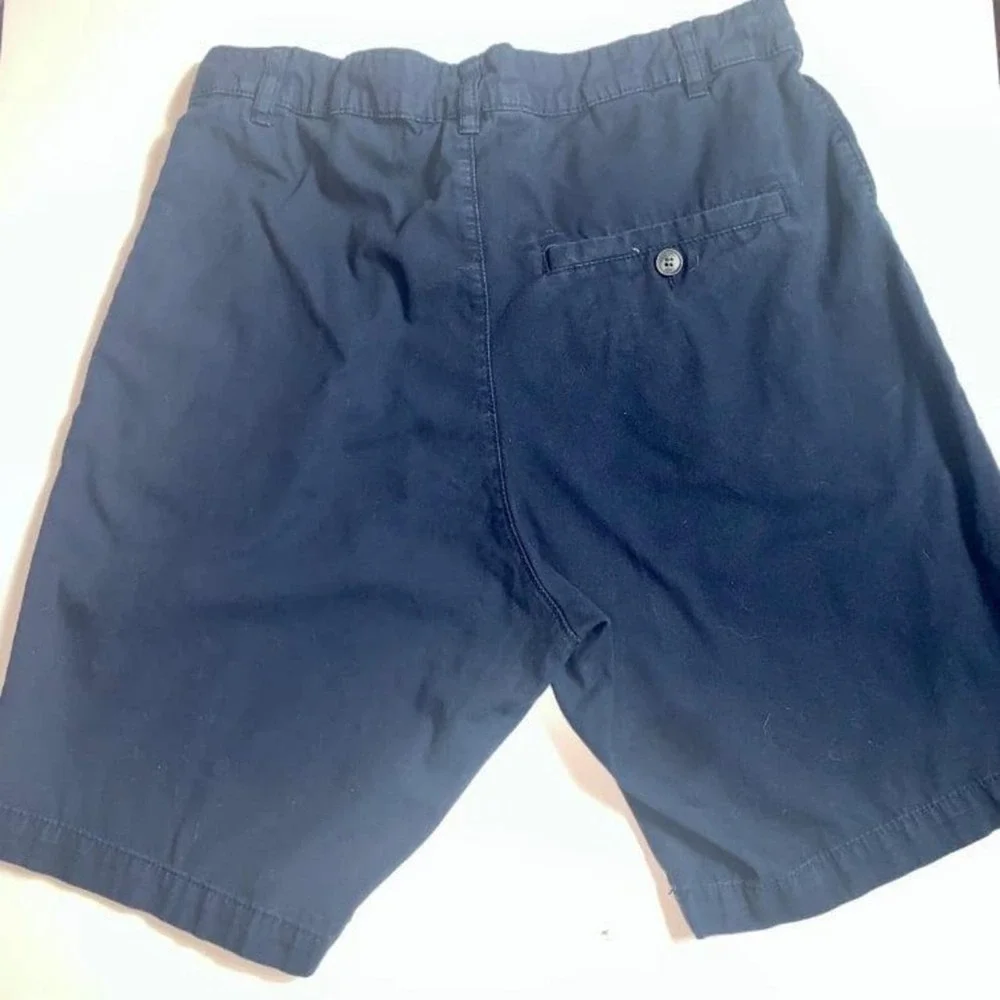 H&M Men's Fair Co Dorian Flat front Shorts Size 28 - Picture 2 of 5